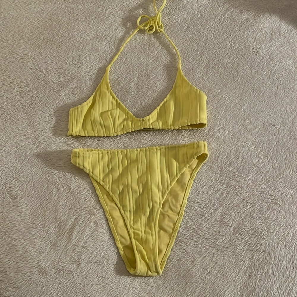 yellow triangl bikini